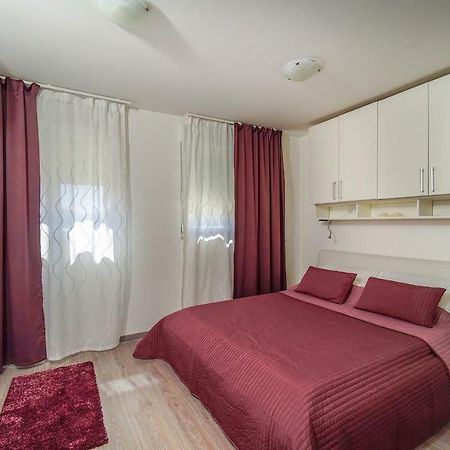 Stay In Split Exterior foto