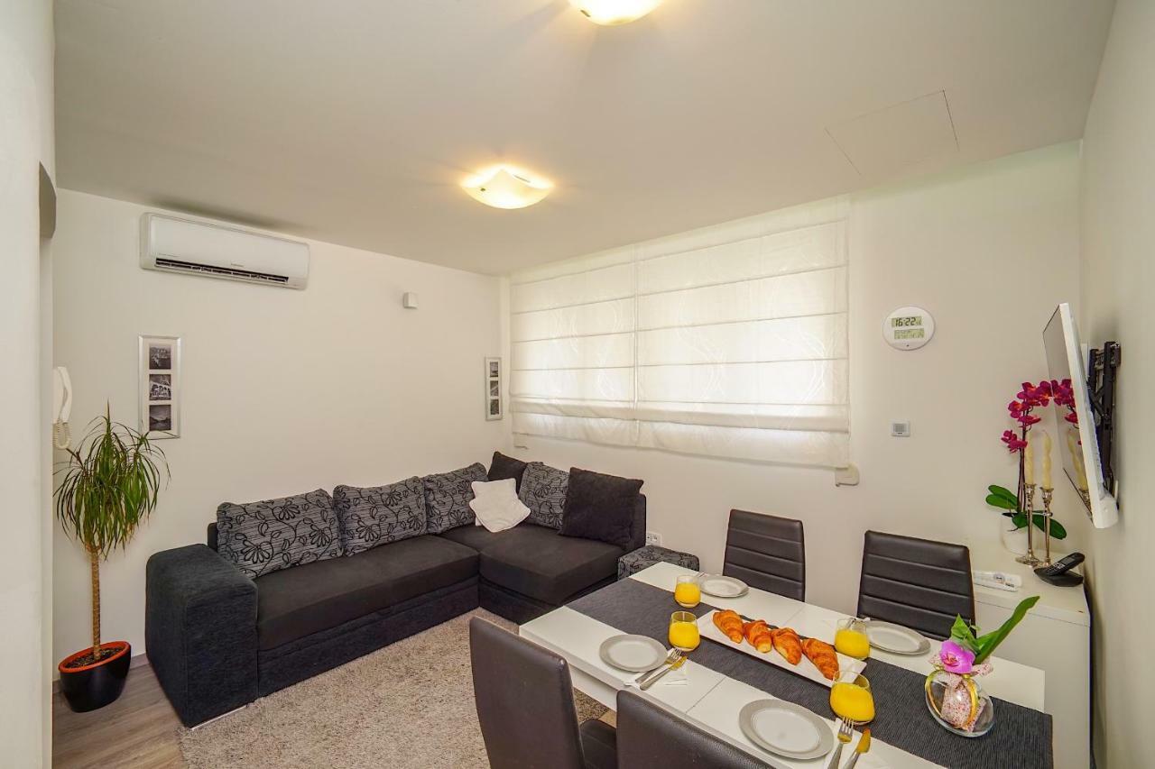 Stay In Split Exterior foto